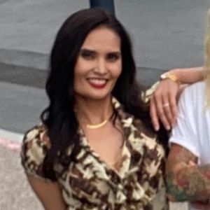 Meet your Posher, Famela